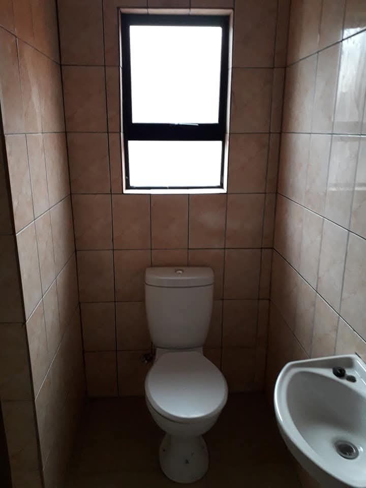 2 Bedroom Property for Sale in Harare Western Cape